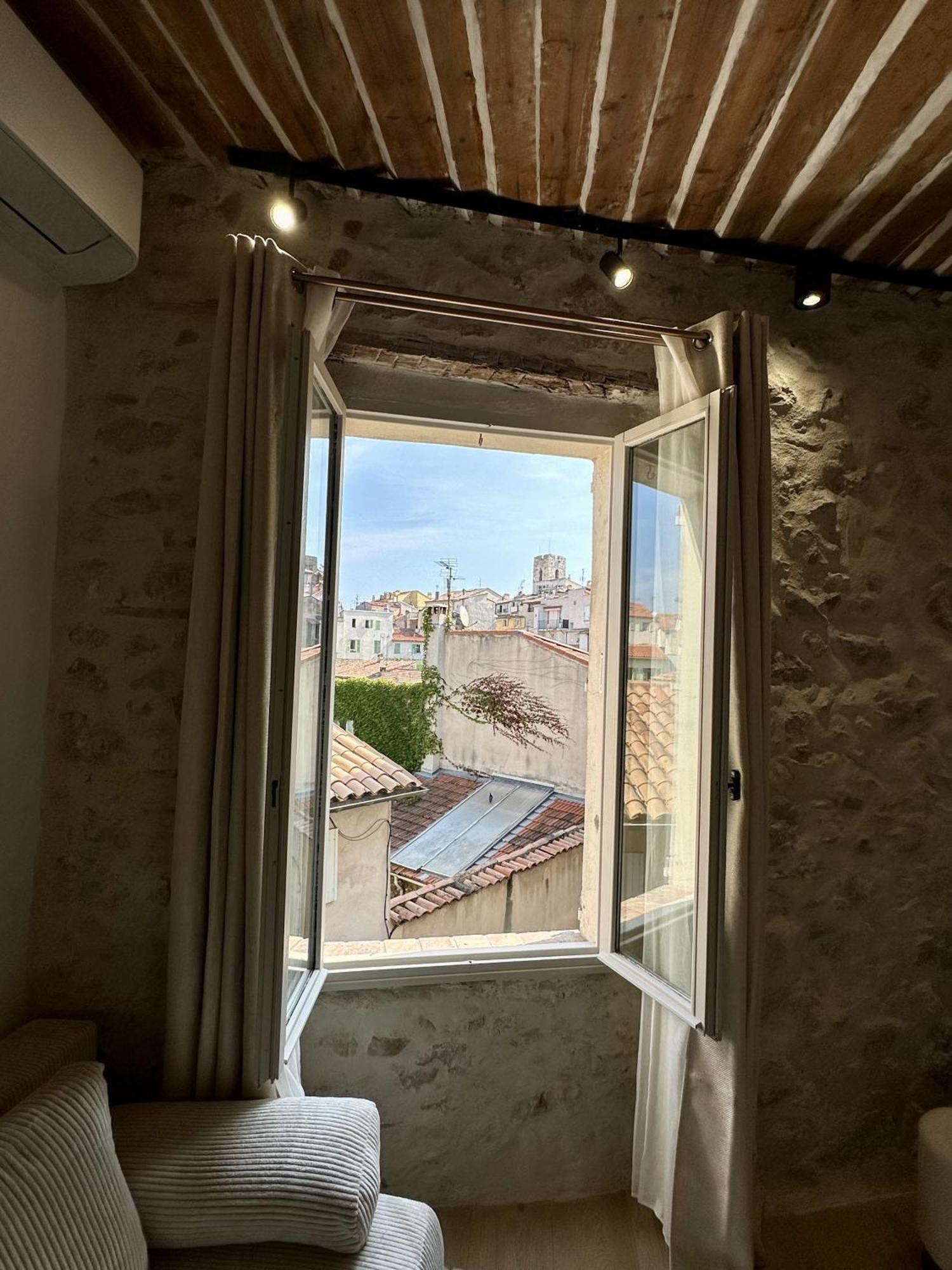 New Charming Apartment Old Town Antibes Eksteriør bilde