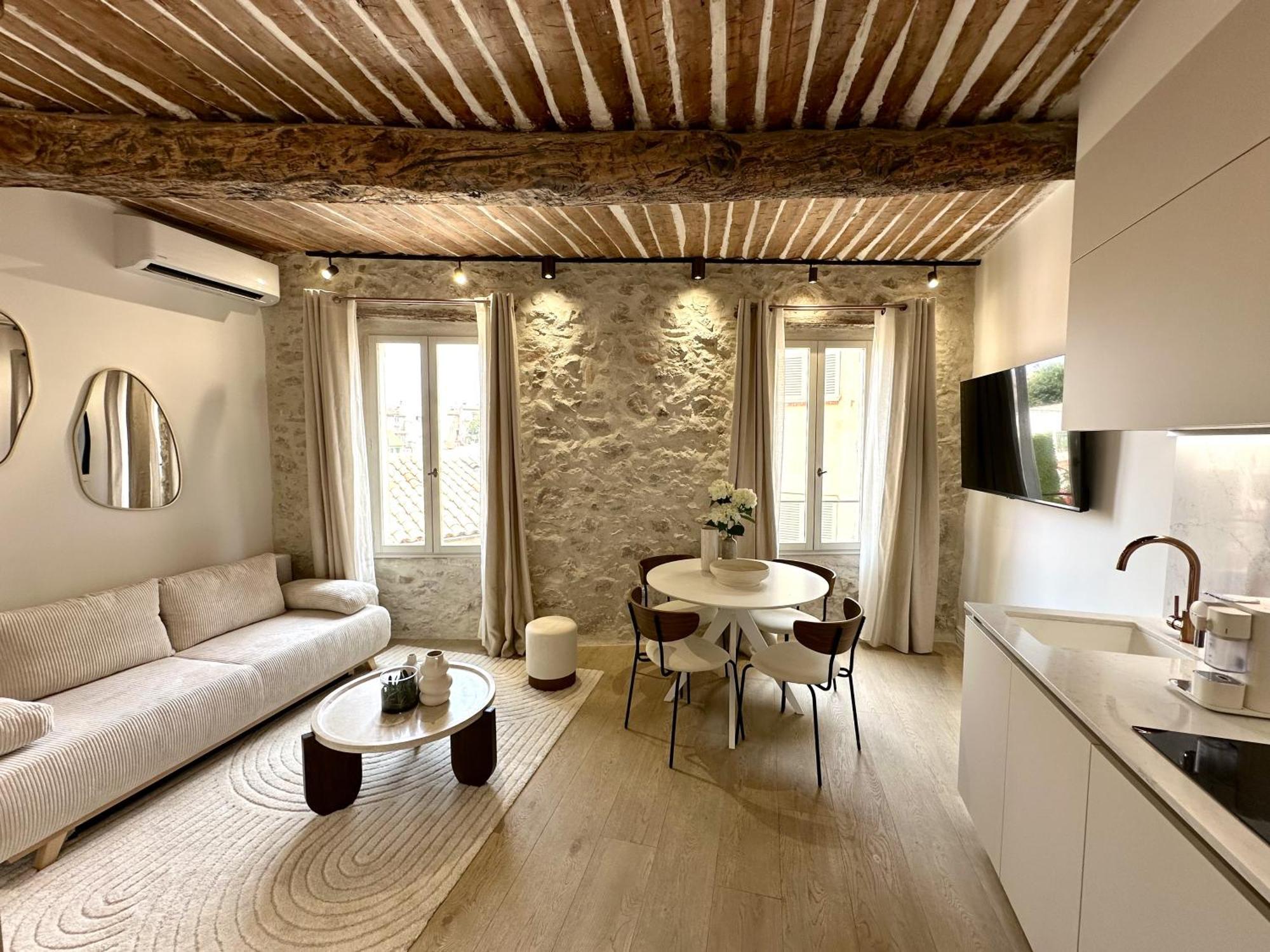New Charming Apartment Old Town Antibes Eksteriør bilde